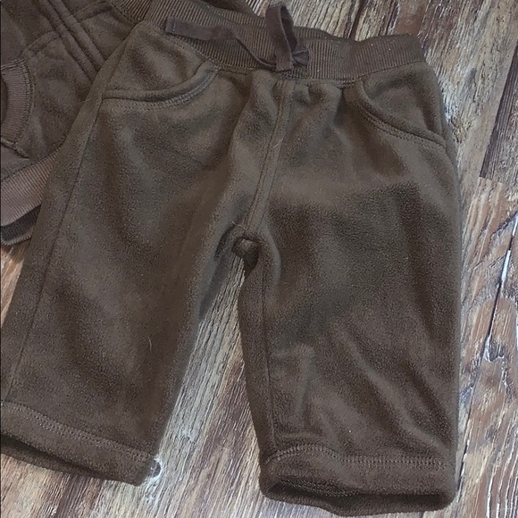 Old navy outfit - Picture 2 of 4